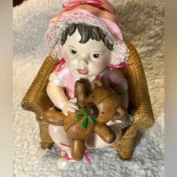 Rare Vintage Ceramic Girl in Wicker Chair Holding a Teddy Bear - Picture 8 of 8